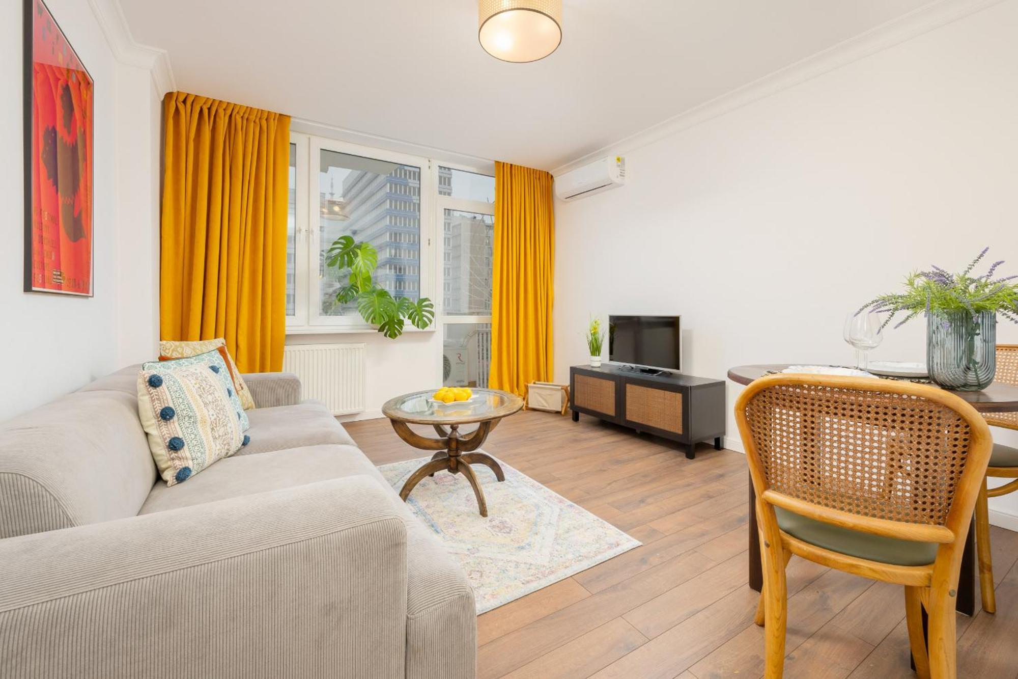 Marszalkowska Stylish Apartment With Balcony Warsaw Center By Noclegi Renters Exterior foto